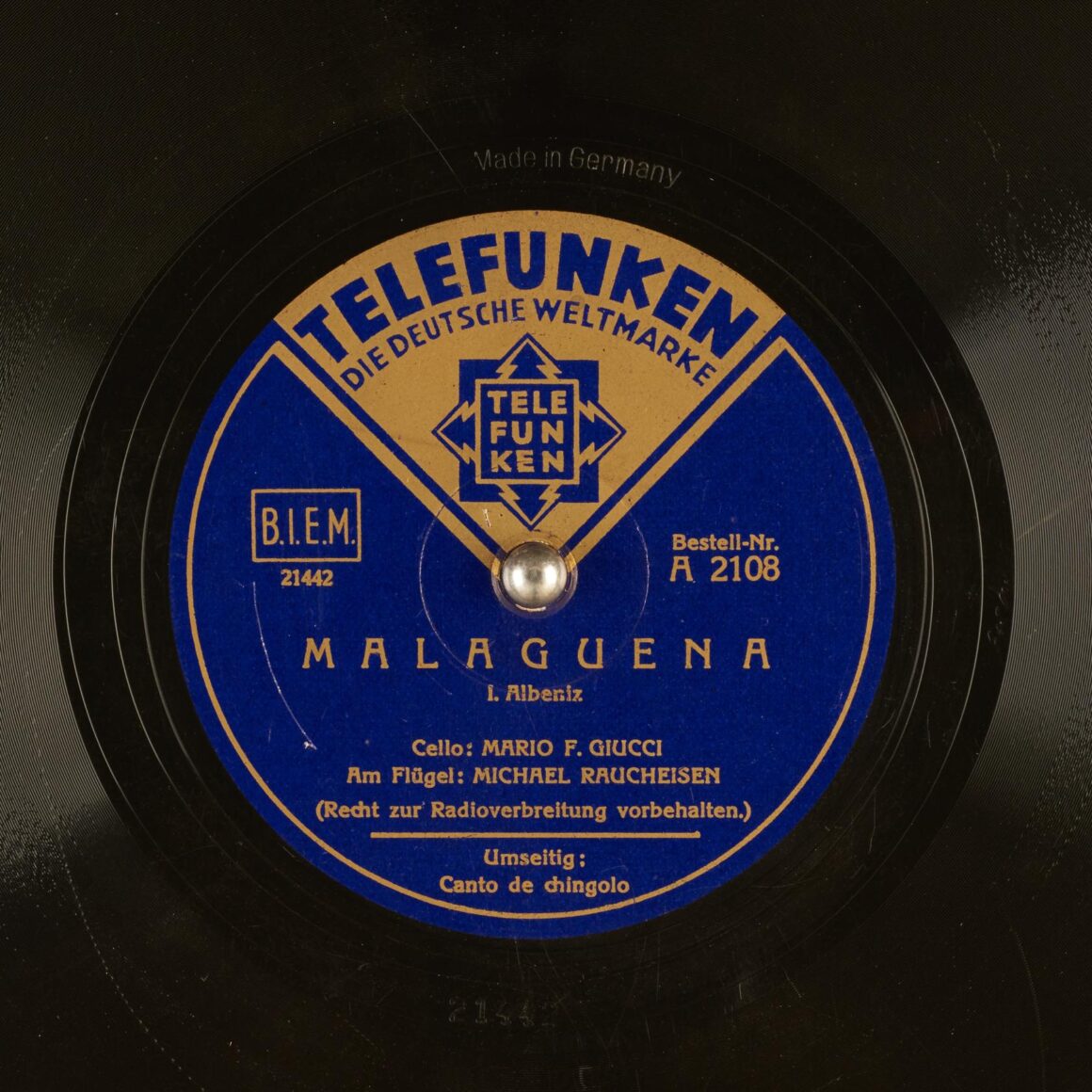 Imágenes de discos de Mario Giucci