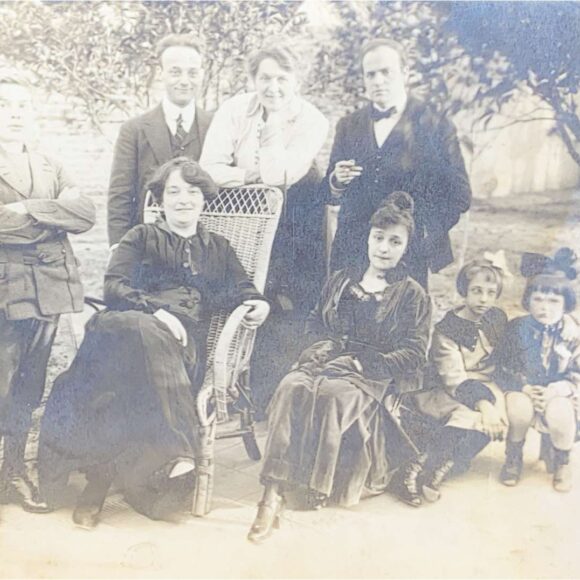 Photograph of members of the Giucci and Kolischer families