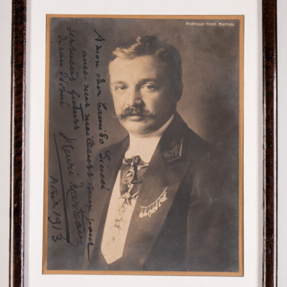Photographic portrait of Henri Marteau with handwritten dedication to Camilo Giucci (son)